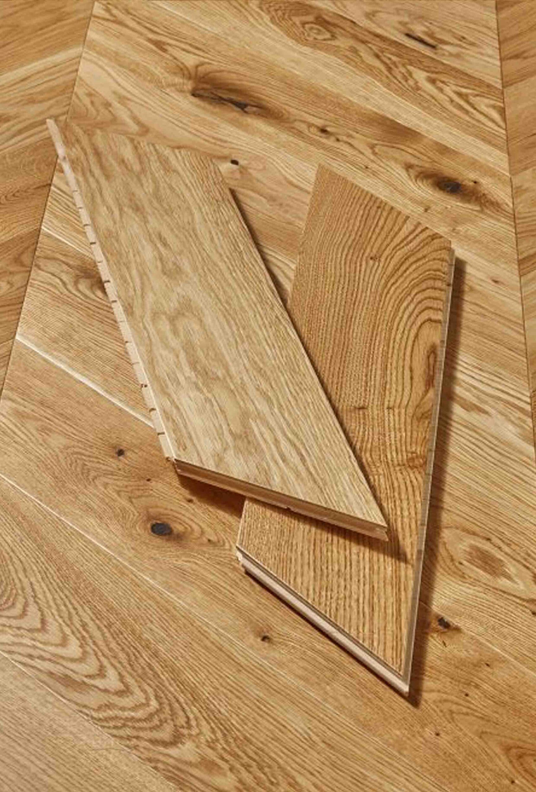 Engineered Chevron Brushed & UV Oiled Wood Flooring 18mm X 90mm