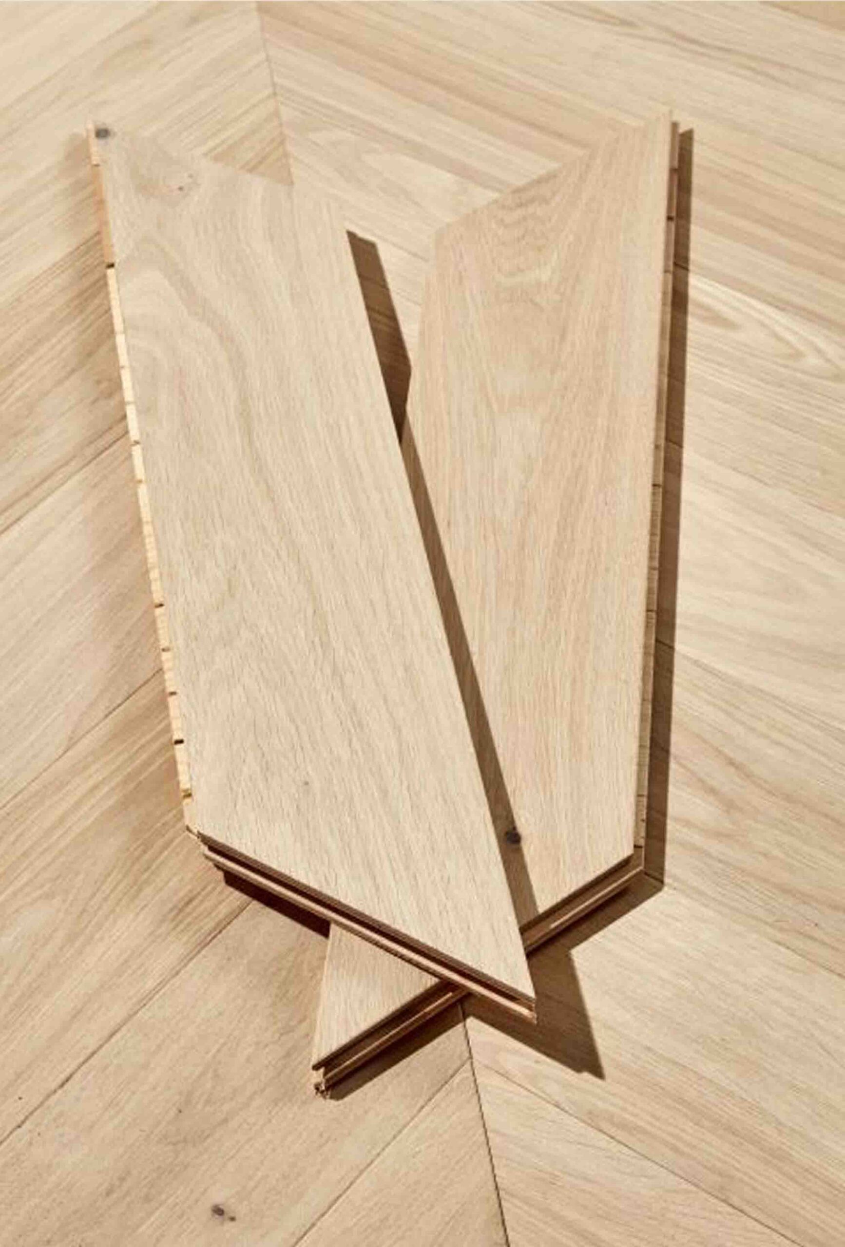 Engineered Chevron Unfinished Natural Oak Wood Flooring 18mm X 90mm