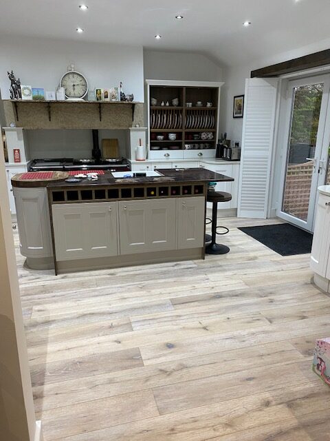 Engineered Smoked Brushed White Oiled Oak Wood Flooring 20mm X 190mm