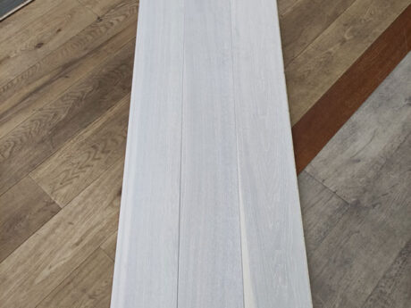 Engineered Invisible Moonlight Grey Brushed Oak Uv Oiled Wood Flooring 14mm X 189mm