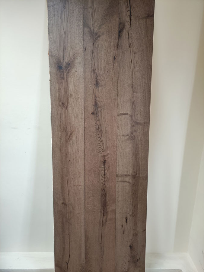 Engineered Glamis Castle Brown Brushed Uv Lacquered Oak Wood Flooring 15mm X 190mm