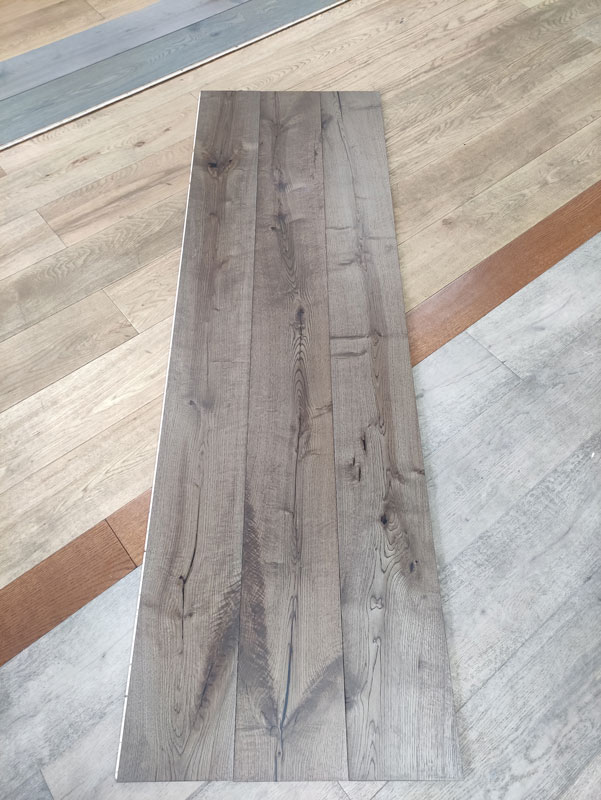 Engineered Glamis Castle Brown Brushed Uv Lacquered Oak Wood Flooring 15mm X 190mm