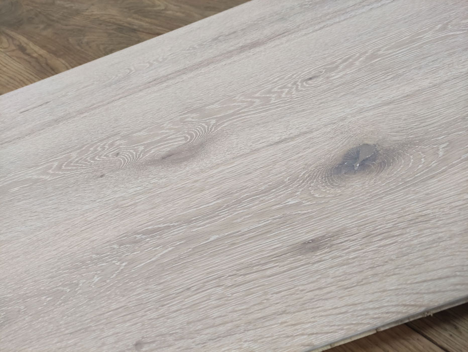 Engineered White Washed Brushed Uv Oiled Oak Wood Flooring 15mm X 190mm