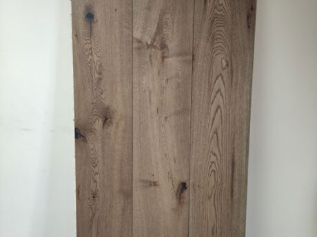 Engineered Leeds Castle Light Brown Brushed Uv Lacquered Oak Wood Flooring 15mm X 190mm