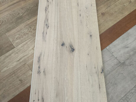 Engineered Raw Oak Invisible Sandstone Uv Lacquered Oak Wood Flooring 15mm X 190mm