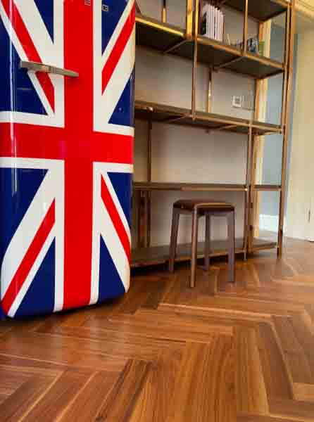 Herringbone Engineered Walnut UV Lacquered Wood Flooring 14mm X 125mm
