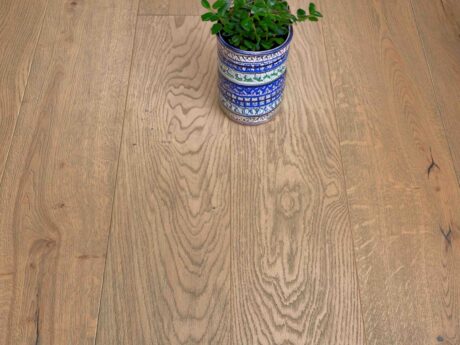 Engineered Distressed Pebble Grey Waxed Oiled Oak Wood Flooring 15mm X 220mm