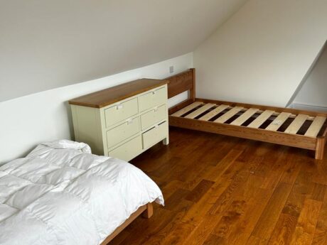 Engineered Golden Handscrapped Lacquered Oak Wood Flooring 18mm X 125mm
