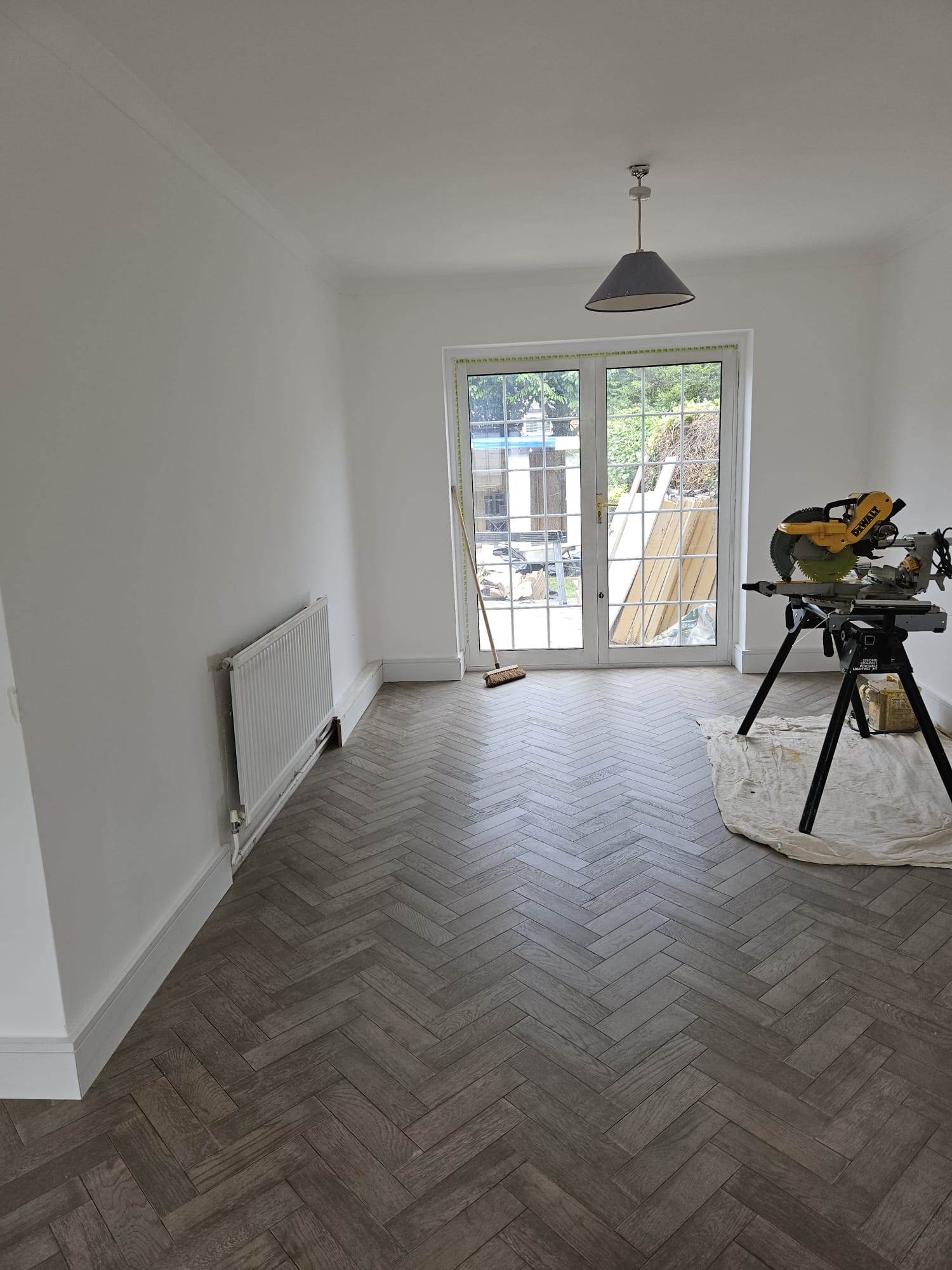 Herringbone Engineered Grey Brushed Matt Lacquered Oak Wood Flooring 18mm X 80mm