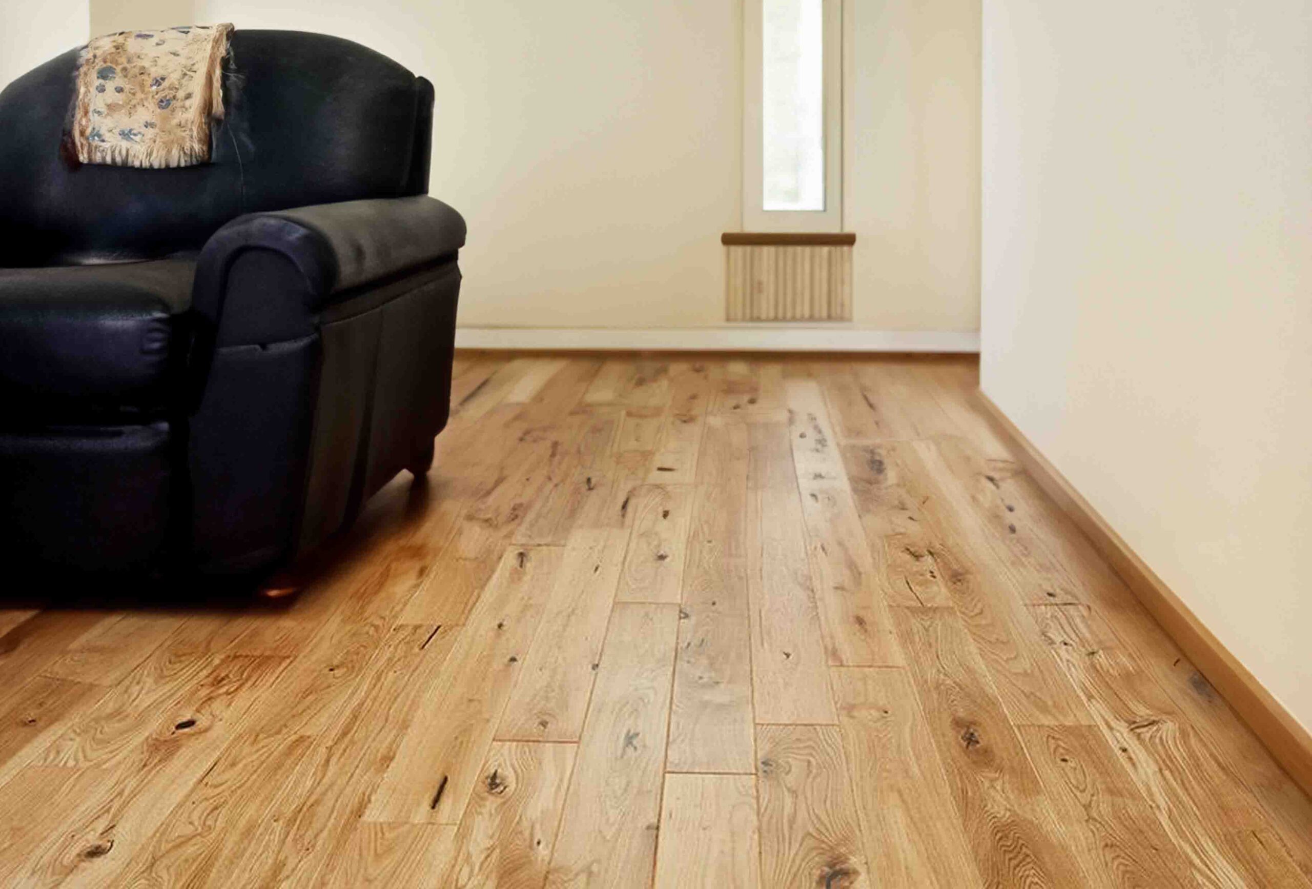 Engineered Natural Brushed & Oiled Oak Wood Flooring 14mm X 150mm