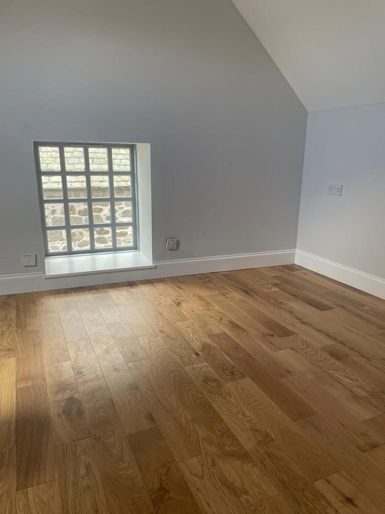 Engineered Natural Lacquered Oak Wood Flooring 14mm X 125mm