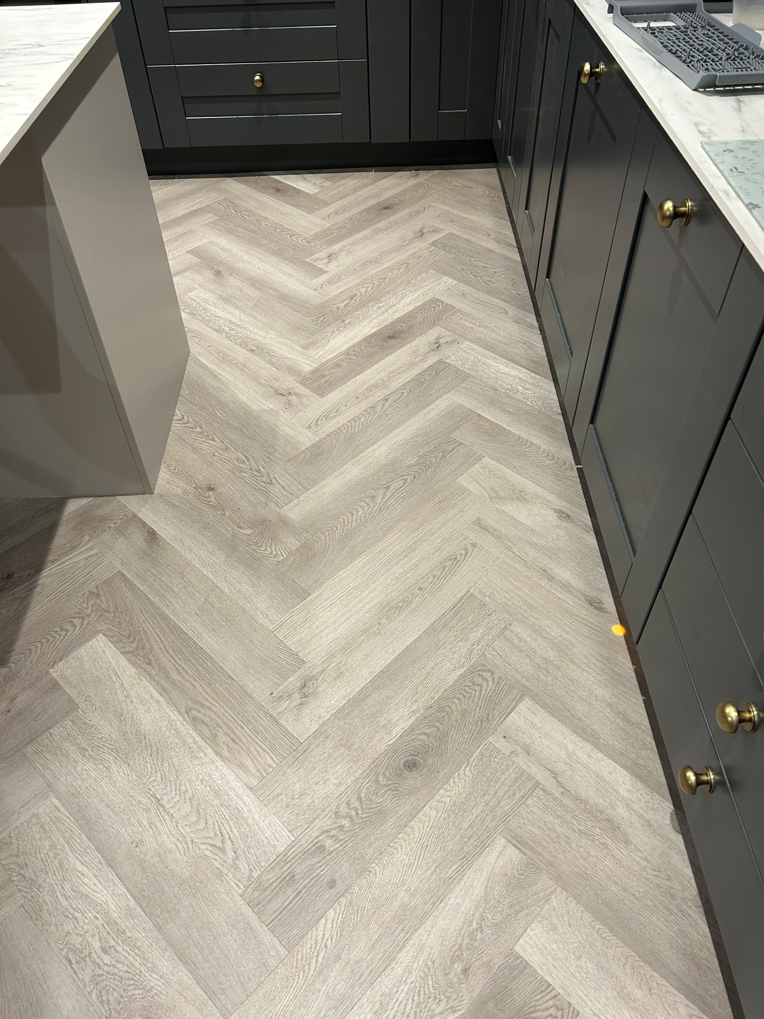 Luxury Vinyl Tile Aquacore Rigid Washed Grey Oak 5.5MM X 120MM X 660MM