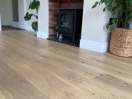 Engineered Plantation White Click Oak Wood Flooring 14mm X 180mm
