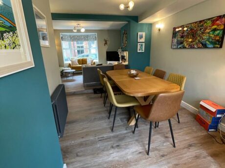 Engineered Distressed Smoked White Hard Wax Oiled Oak Wood Flooring 15mm X 220mm