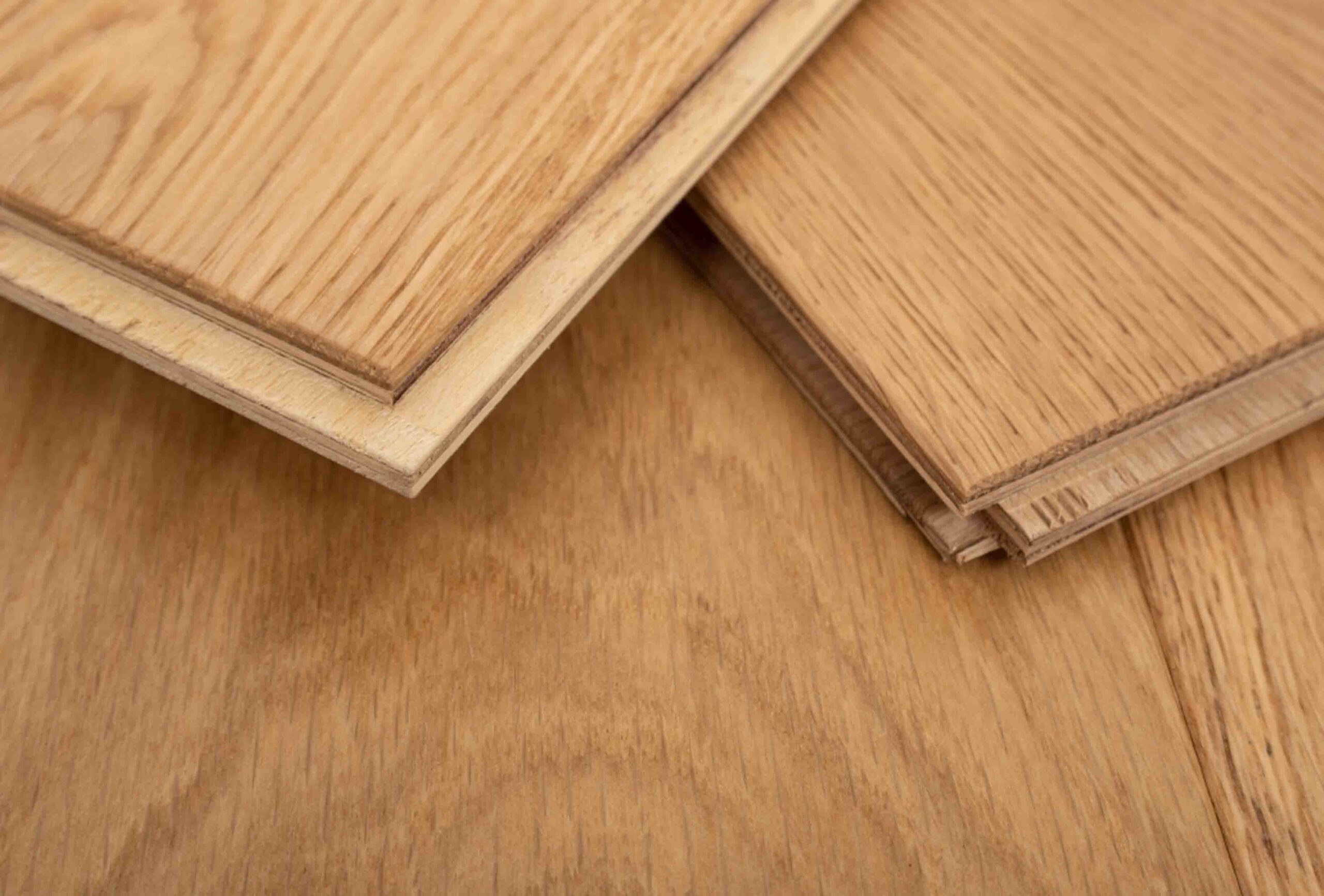 Engineered Natural Brushed Lacquered Rustic Oak Wood Flooring 10mm X 150mm