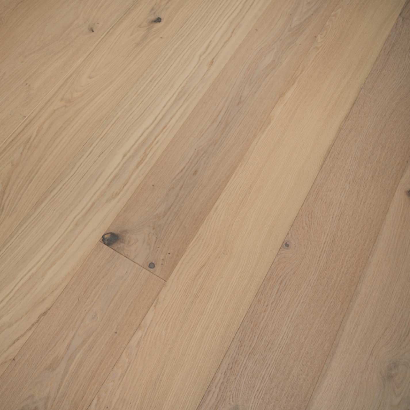 The Civic Grand Hybrid Invisible Oak Luxury Vinyl 7mm x 190mm x 1900mm