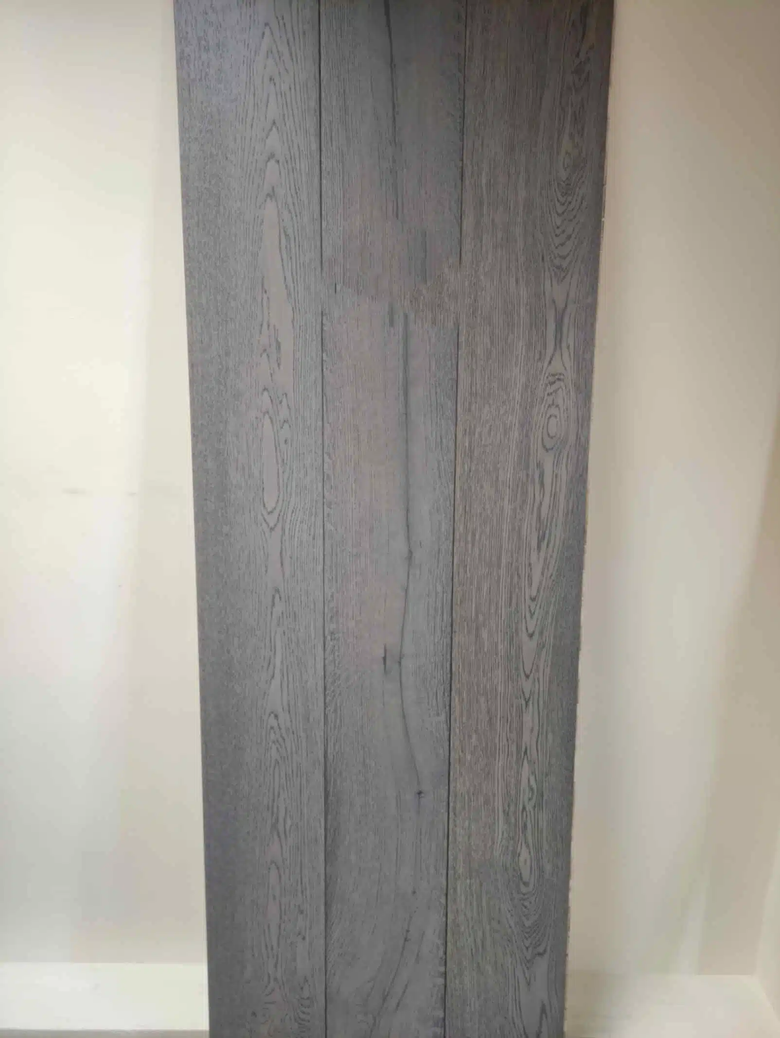Engineered Silver Mist Brushed UV Lacquered Oak Wood Flooring 15mm x 190mm