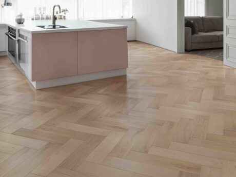 Engineered Herringbone Invisible Brushed Uv Lacquered Prime Grade Wood Flooring 15mm X 120mm