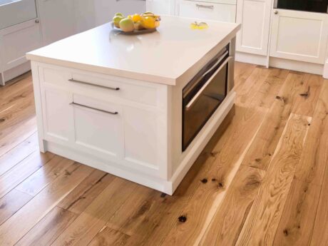 Engineered Natural Lacquered Oak Wood Flooring 20mm X 190mm