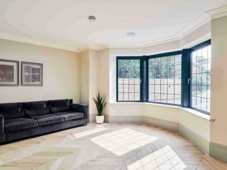 Engineered Chevron Unfinished Oak Prime Grade Wood Flooring 15mm X 90mm