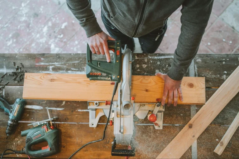 how to remove engineered wood flooring