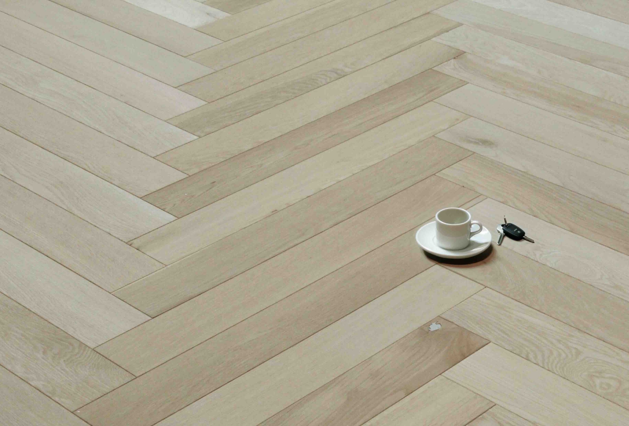 Herringbone Engineered Unfinished Oak Wood Flooring 20mm X 90mm