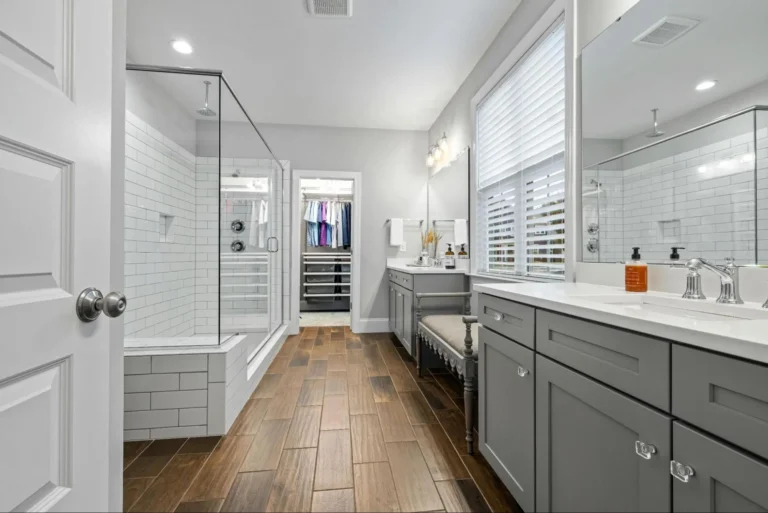 engineered wood flooring for bathrooms