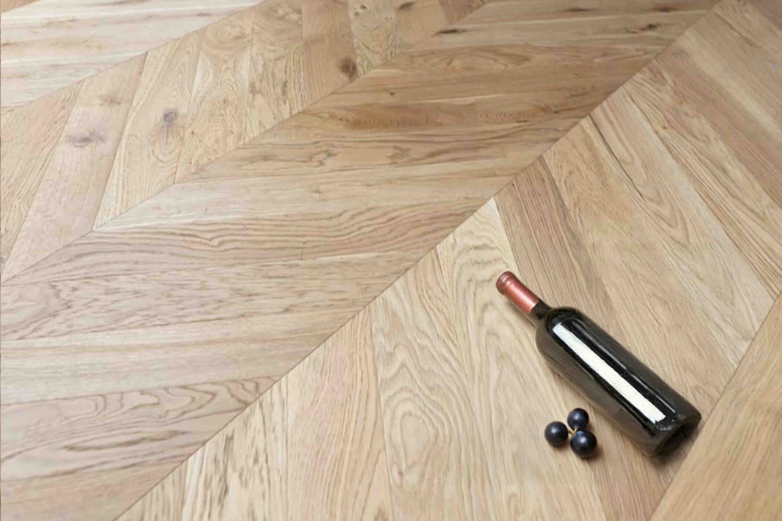 Engineered Chevron Natural Brushed Matt Lacquered Oak Wood Flooring 14mm X 90mm