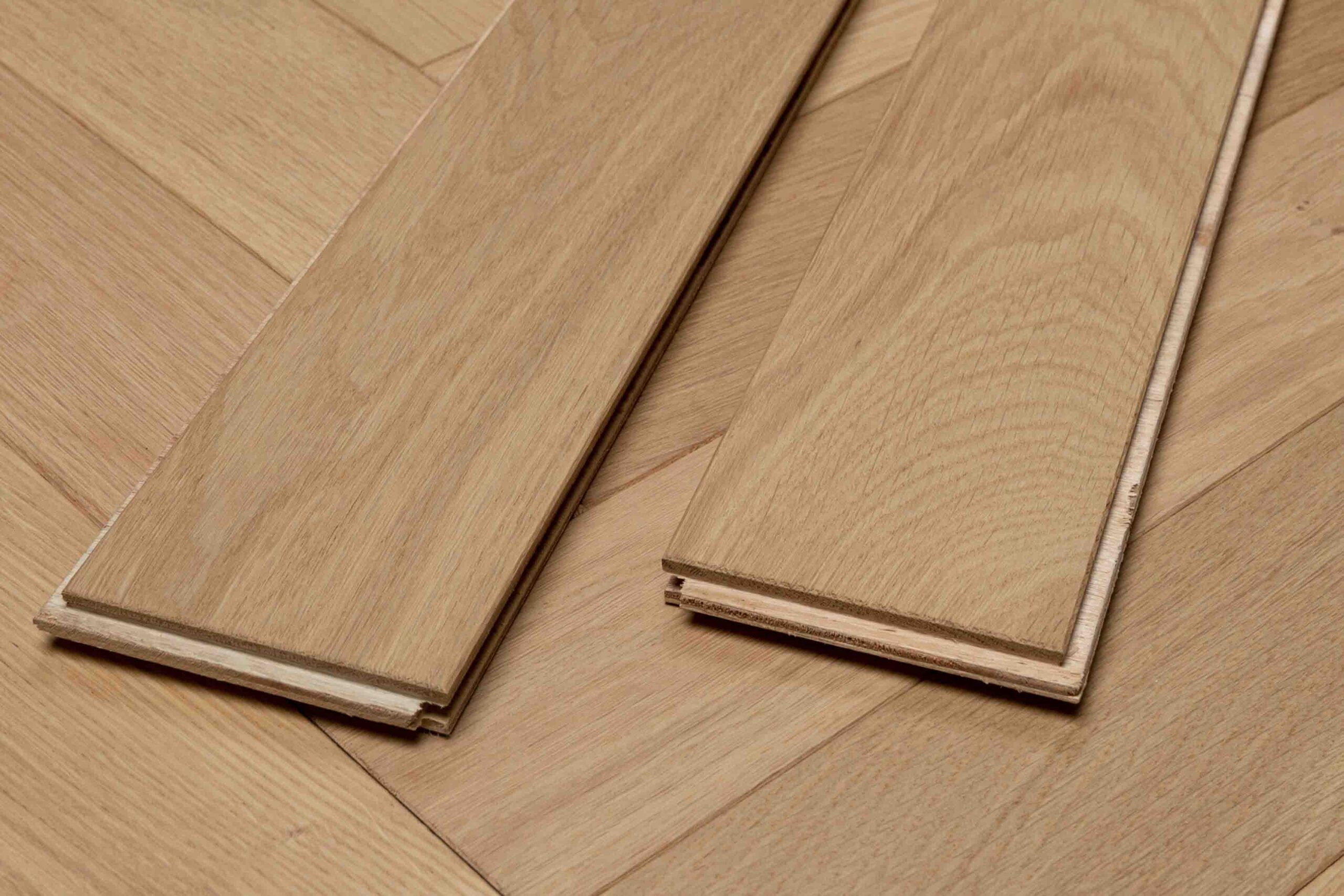Herringbone Engineered Invisible Oiled Raw Oak Prime Grade Wood Flooring 15mm X 90mm