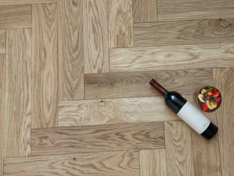 Herringbone Engineered Natural Brushed Matt Lacquered Oak Wood Flooring 10mm X 90mm