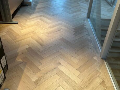 Herringbone Engineered Invisible Raw Brushed Matt Lacquered Oak Wood Flooring 18mm X 90mm